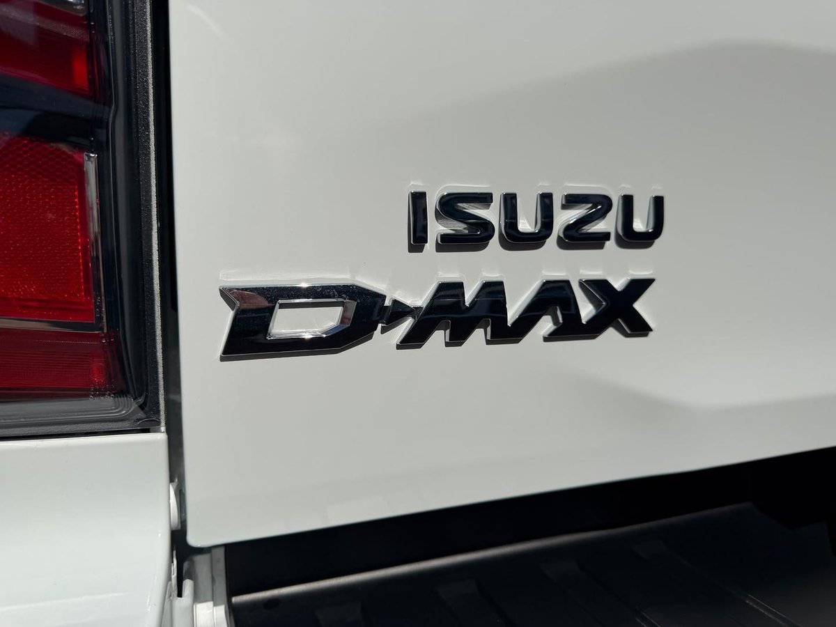 2026 Isuzu D-MAX X-TERRAIN MY25.5 4X4 Dual Range image 34