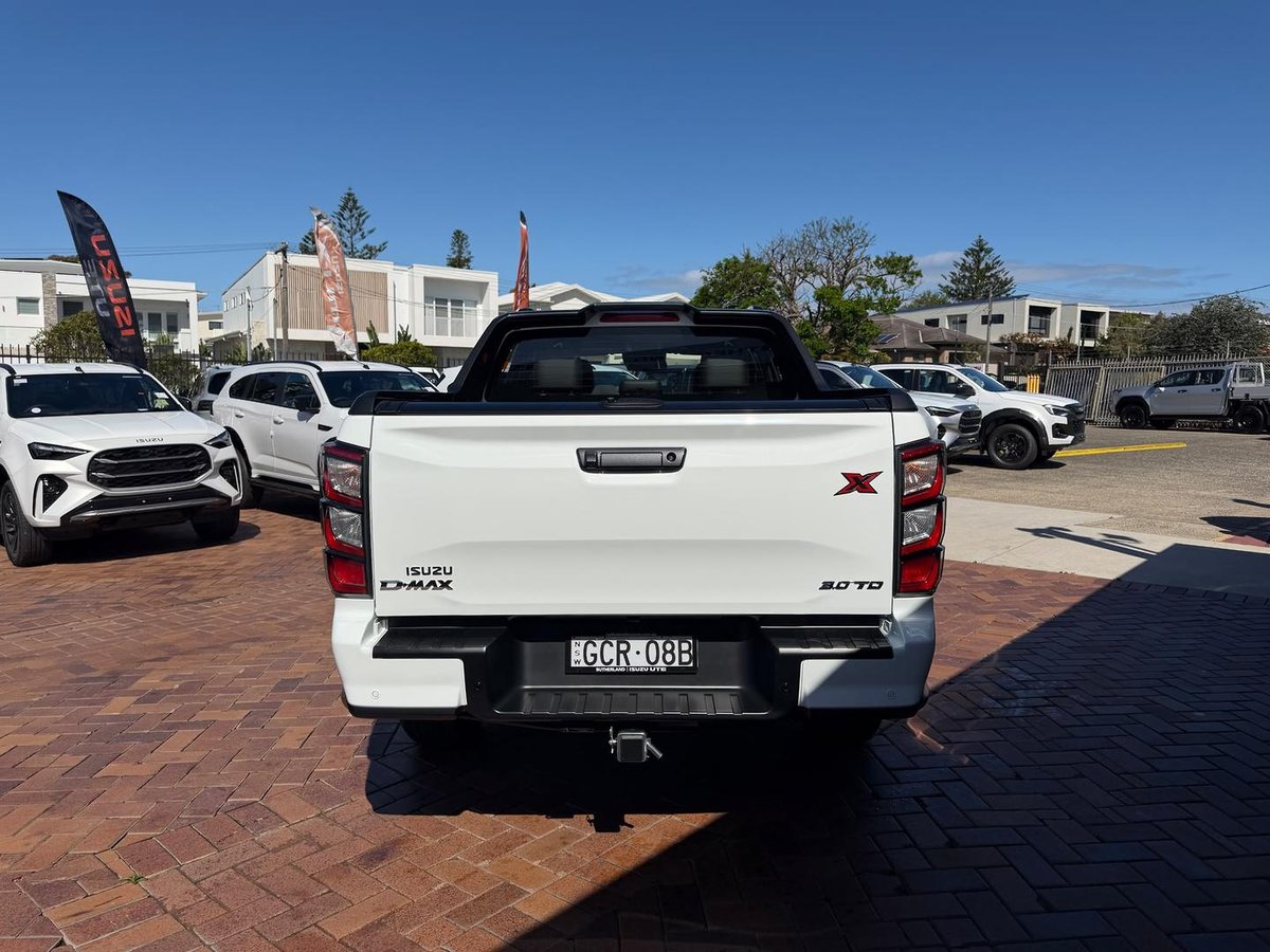 2026 Isuzu D-MAX X-TERRAIN MY25.5 4X4 Dual Range image 6