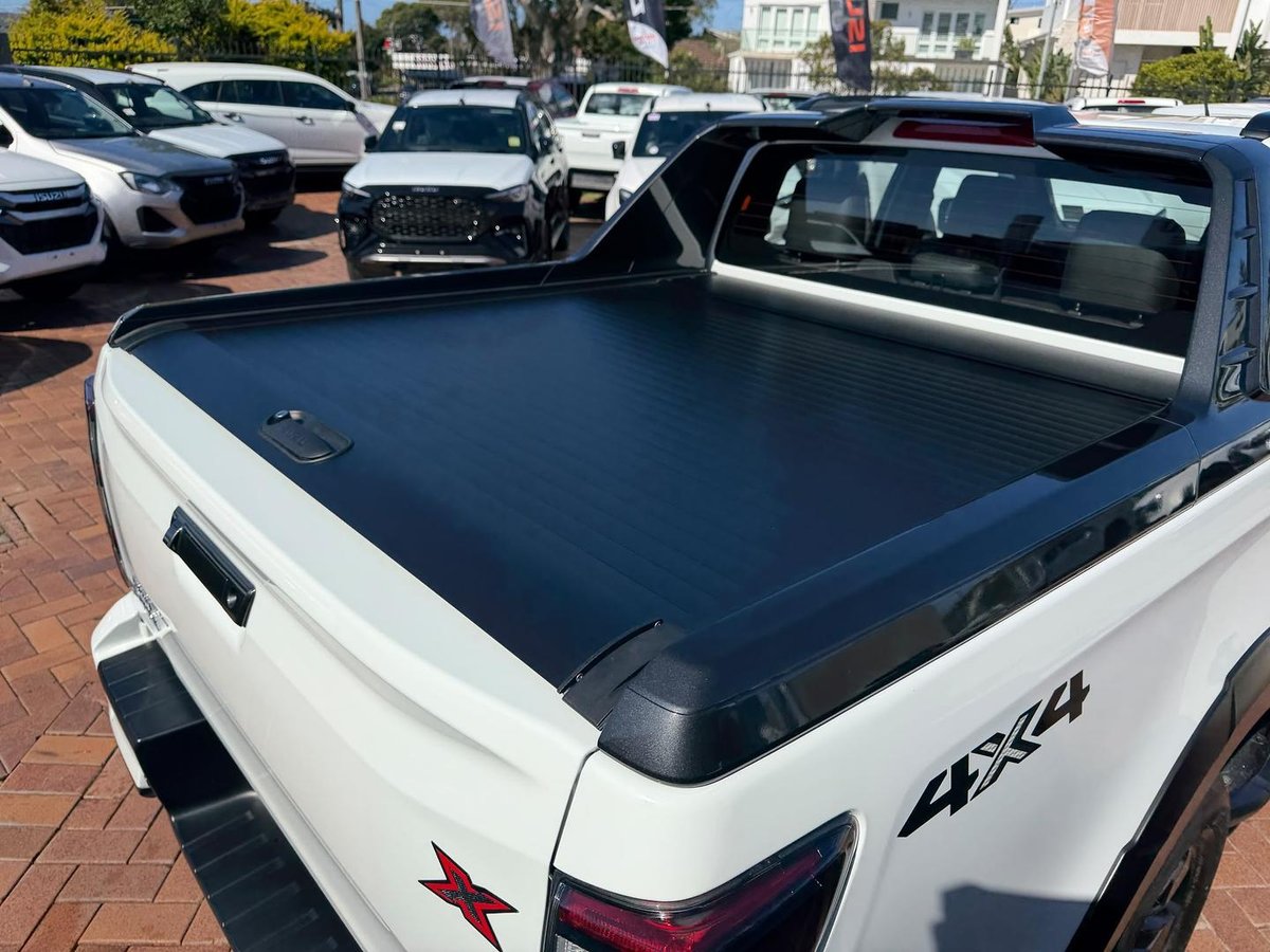 2026 Isuzu D-MAX X-TERRAIN MY25.5 4X4 Dual Range image 8