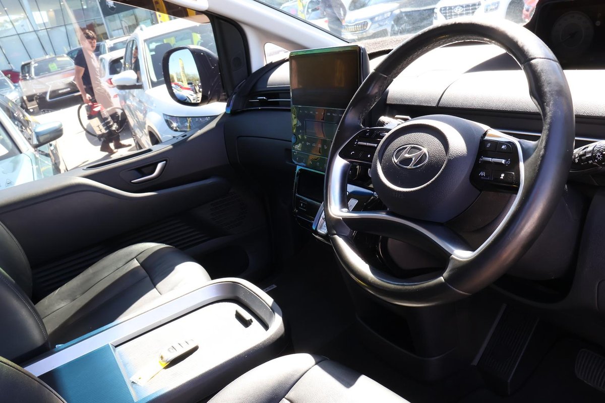 2022 Hyundai STARIA Highlander US4.V1 MY22 AWD image 7