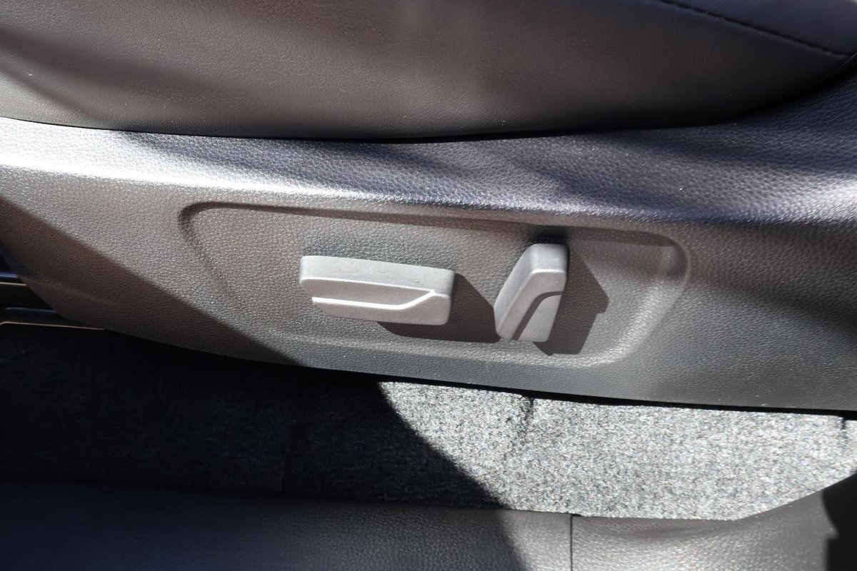 2021 Isuzu MU-X LS-T MY21 4X4 Dual Range image 26