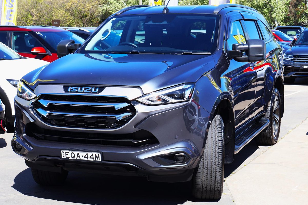 2021 Isuzu MU-X LS-T MY21 4X4 Dual Range image 3