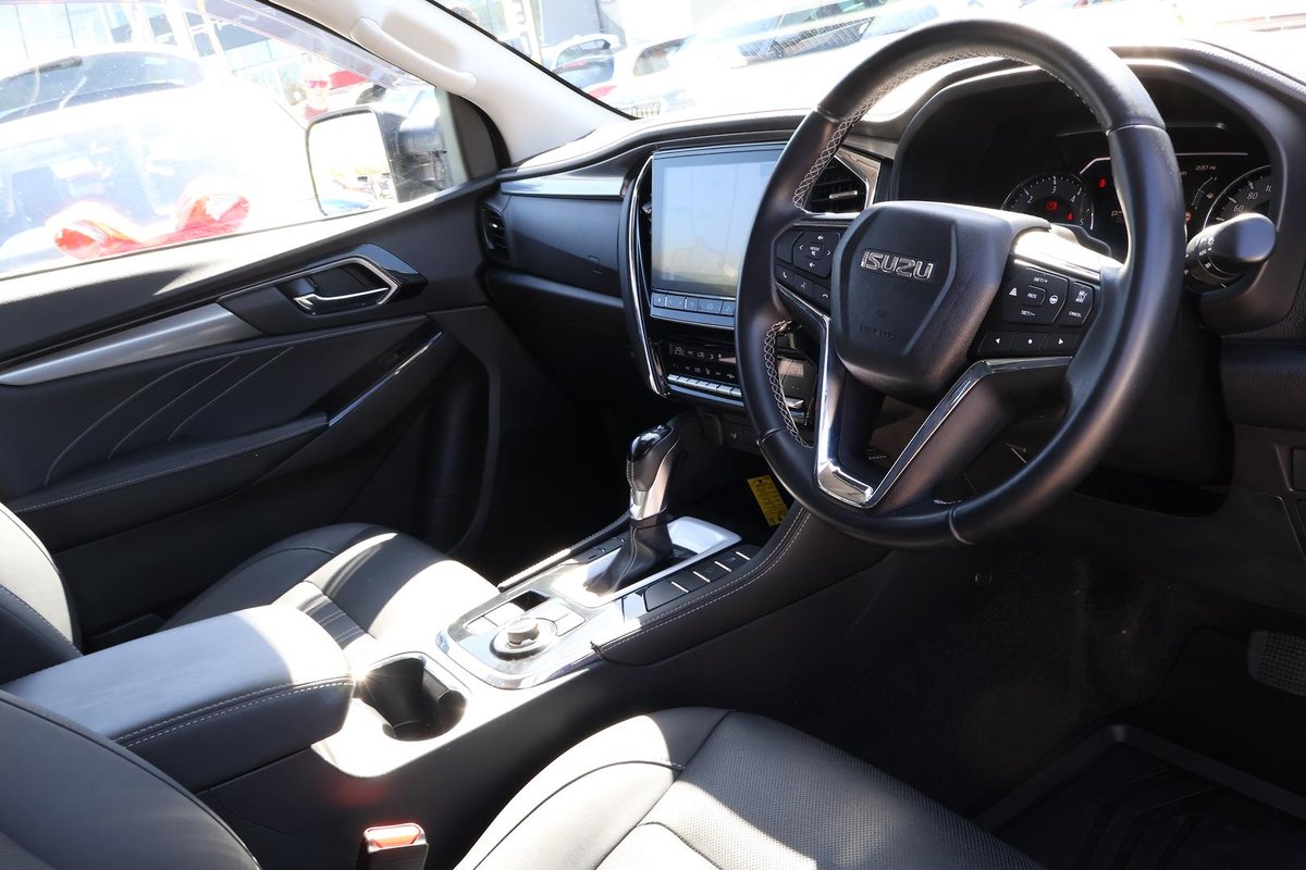 2021 Isuzu MU-X LS-T MY21 4X4 Dual Range image 7
