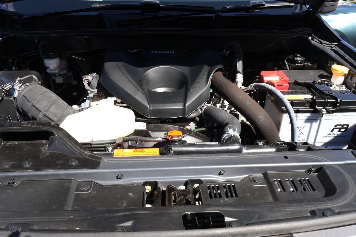 2021 Isuzu MU-X LS-T MY21 4X4 Dual Range image 29