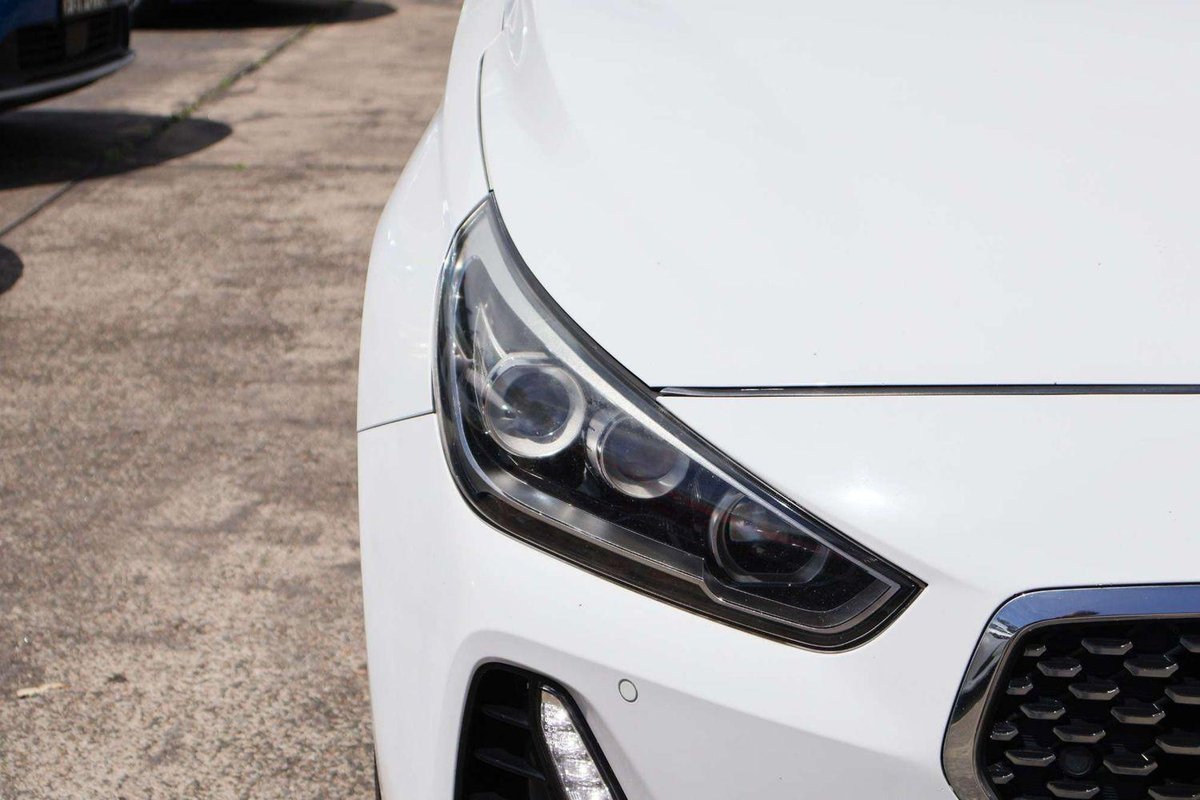 2017 Hyundai i30 SR Premium PD MY18 image 9