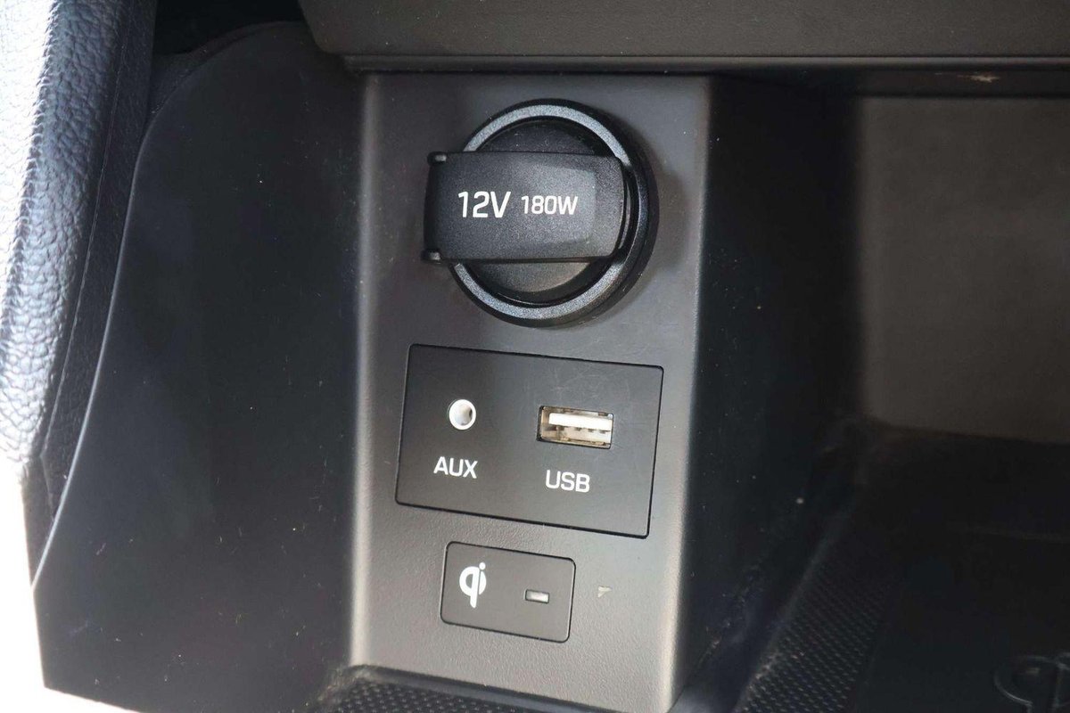 2017 Hyundai i30 SR Premium PD MY18 image 16