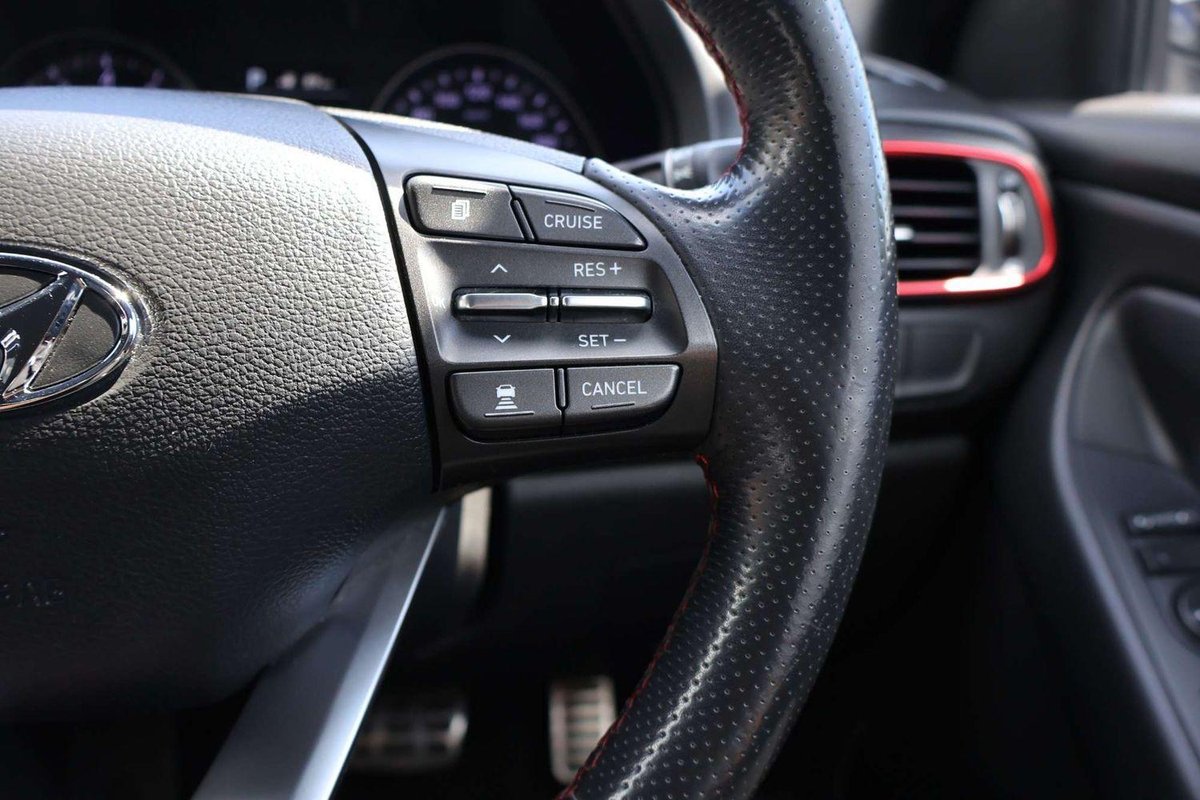 2017 Hyundai i30 SR Premium PD MY18 image 20