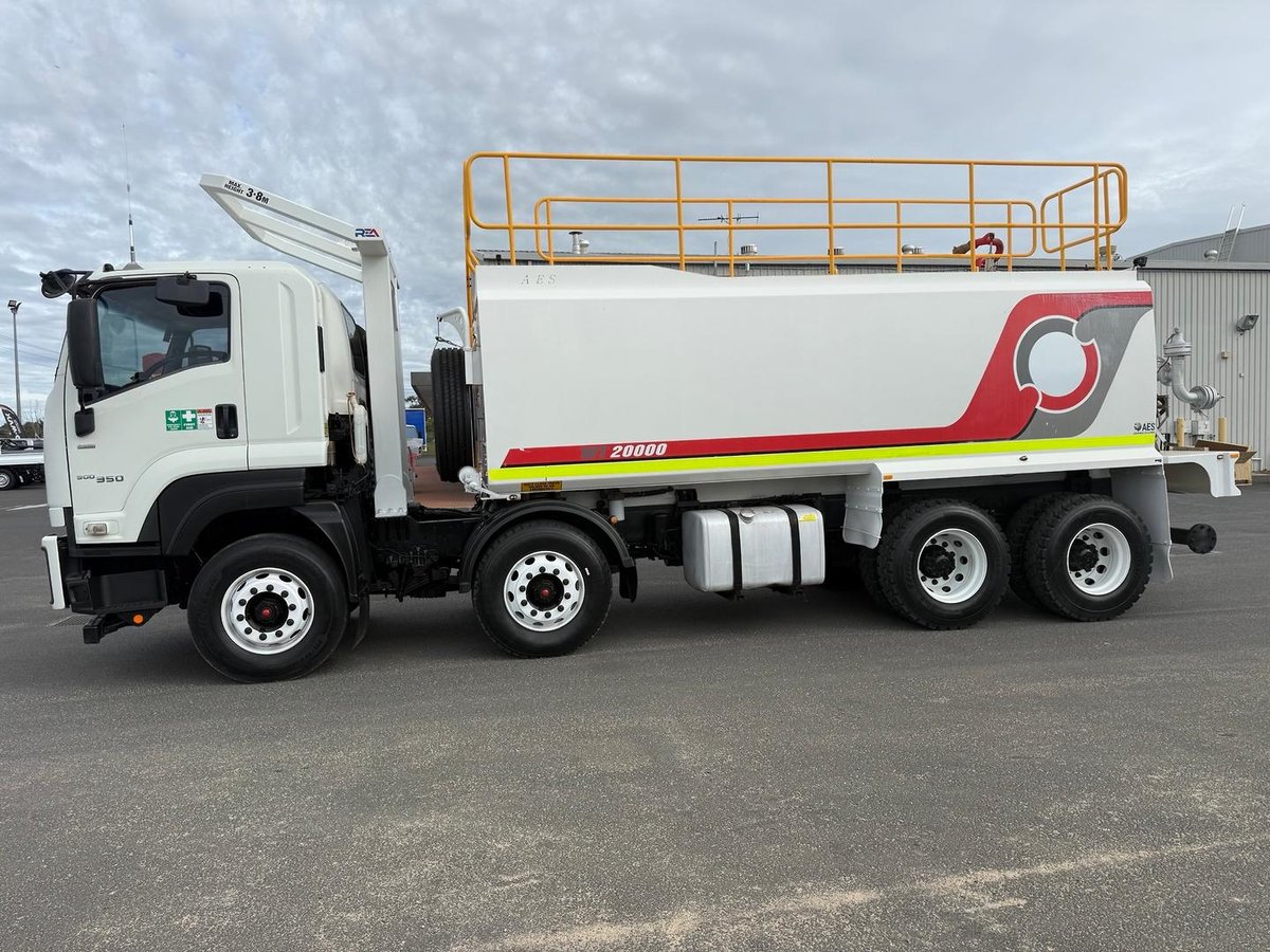 2021 Isuzu F Series FYH300-350 image 10