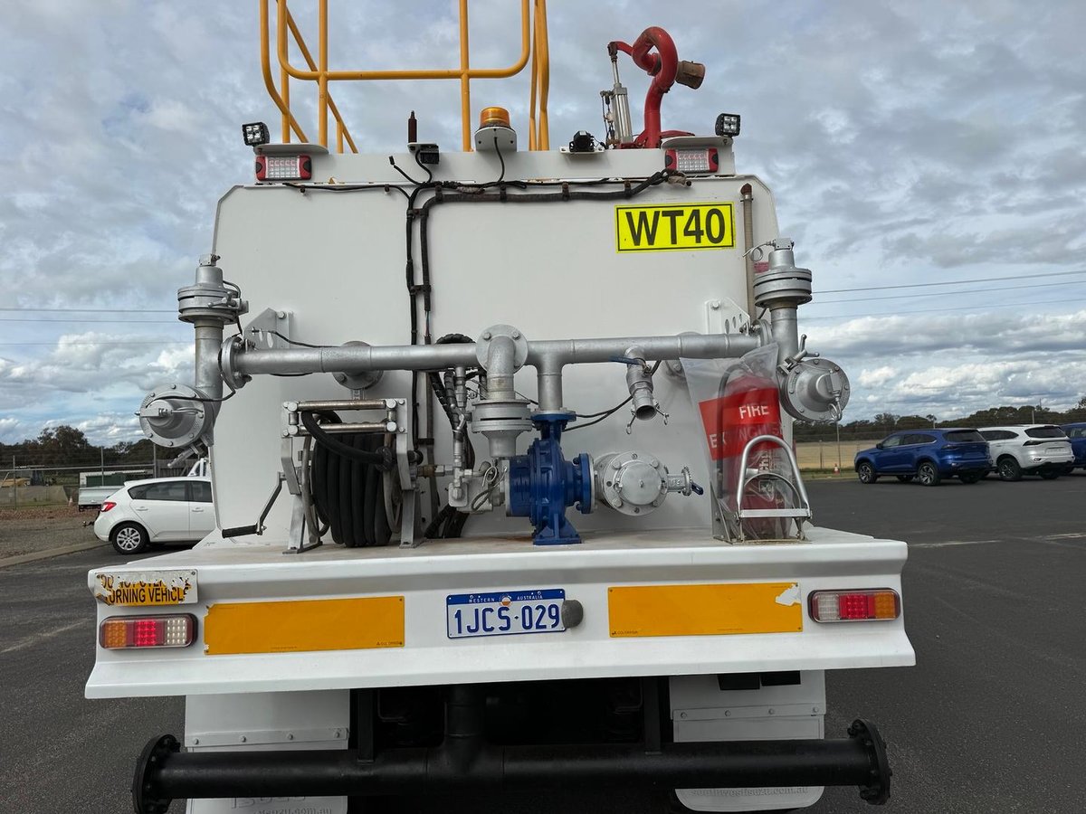 2021 Isuzu F Series FYH300-350 image 13