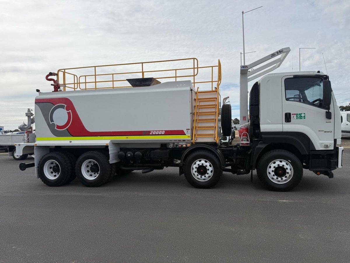 2021 Isuzu F Series FYH300-350 image 5