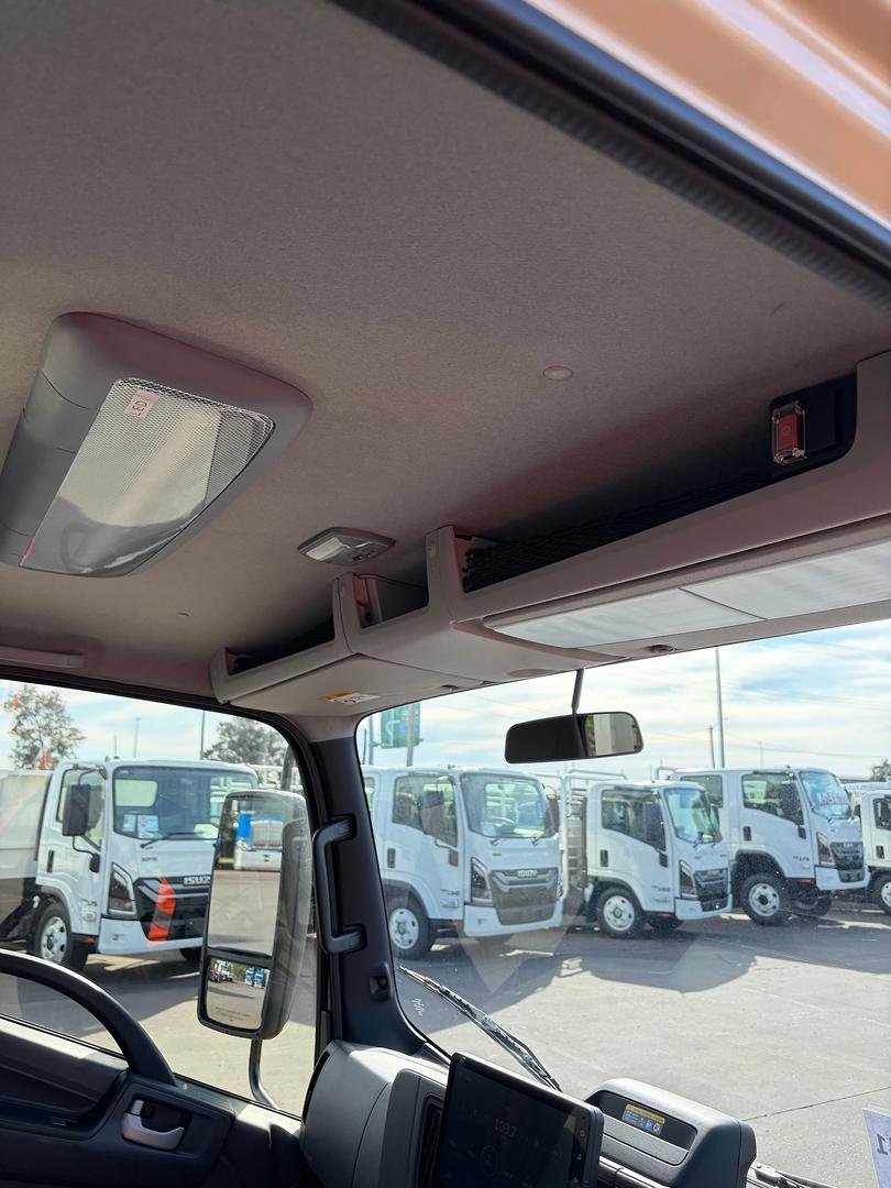 2026 Isuzu N Series NLR 45-150 DT D34 Traypack image 11