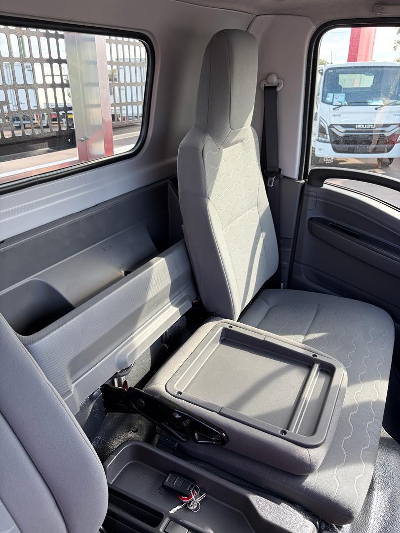 2026 Isuzu N Series NPR 45/65-175 DT D34 Tradepack image 16