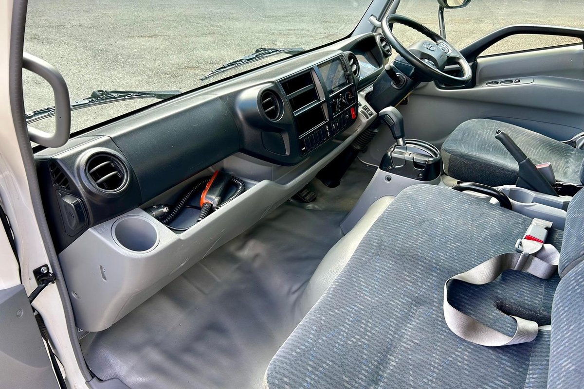 2021 Hino 300 Series 616 image 26