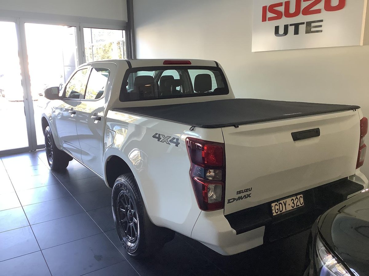 2026 Isuzu D-MAX SX MY25.5 4X4 Dual Range image 7
