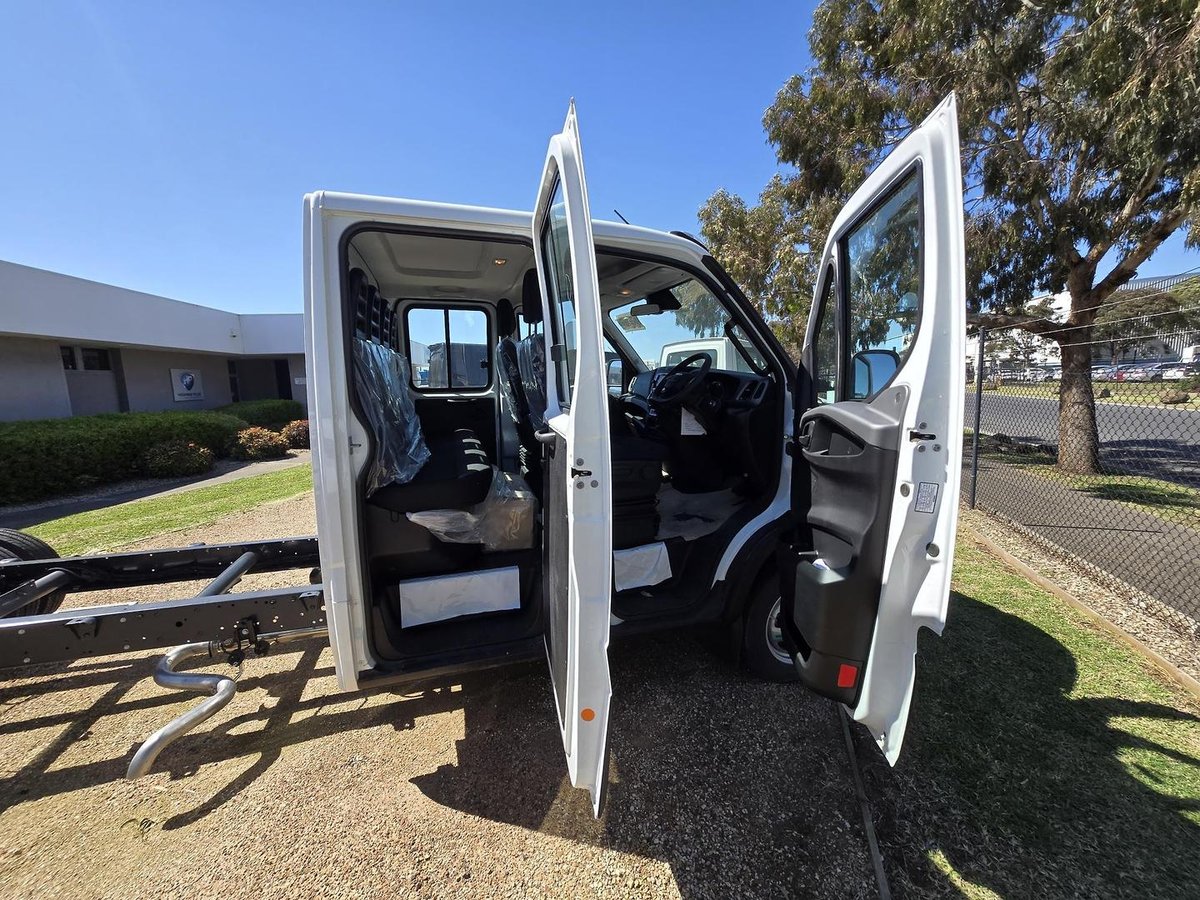 2025 Iveco Daily 50C21 image 12