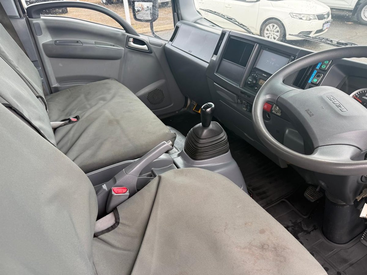 2016 Isuzu N Series NPR 65/45-190 image 20