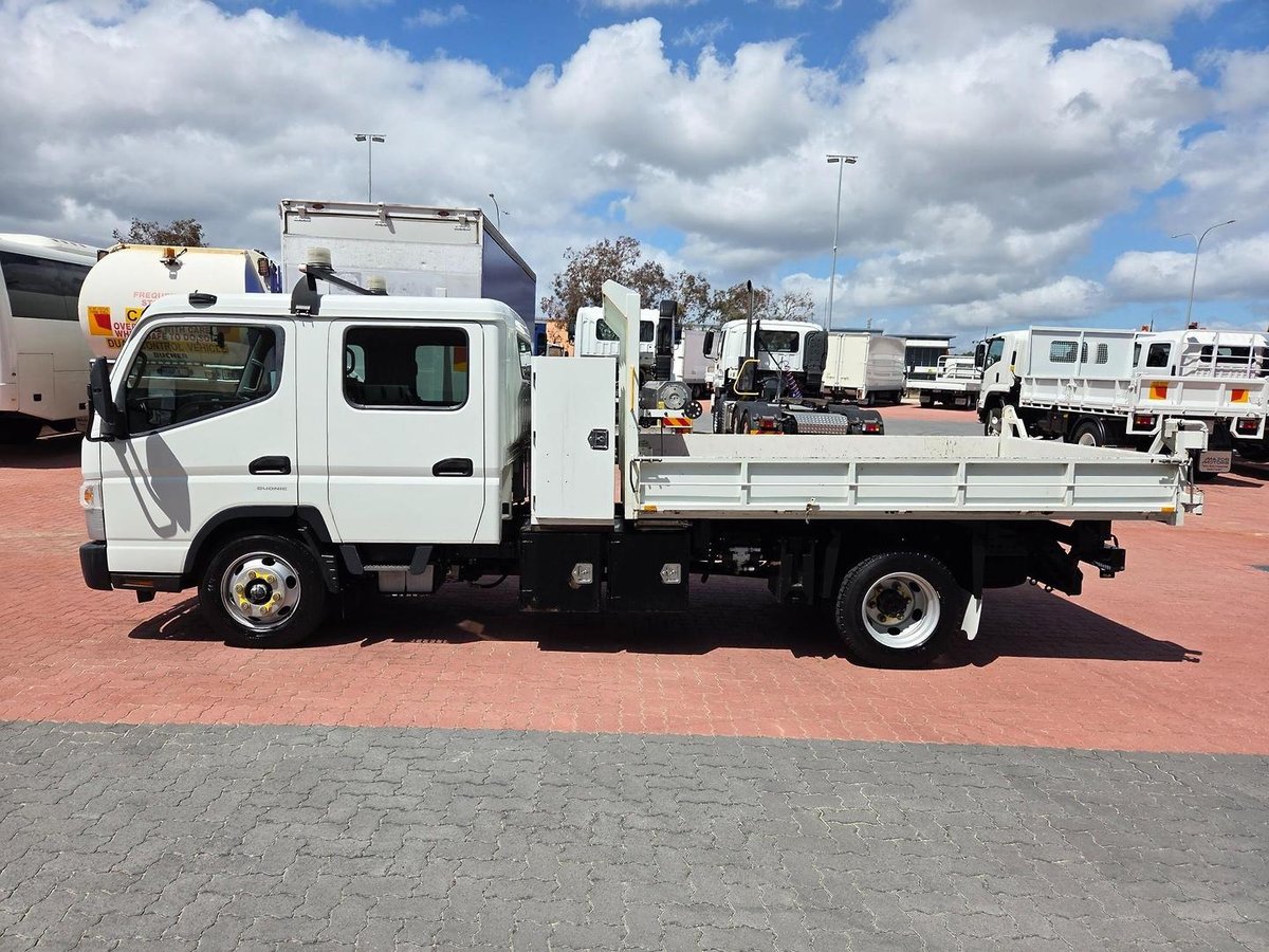 2018 Fuso Canter 815 Wide Crew Cab Auto 2 Way Tipper image 7