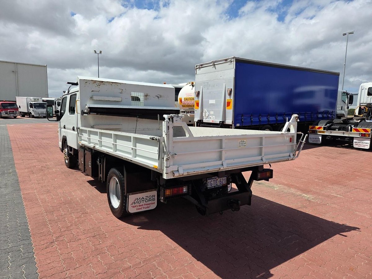2018 Fuso Canter 815 Wide Crew Cab Auto 2 Way Tipper image 11