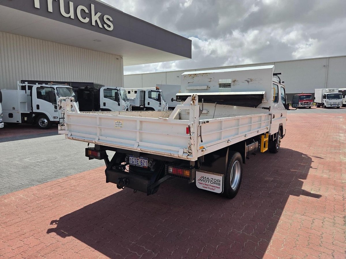 2018 Fuso Canter 815 Wide Crew Cab Auto 2 Way Tipper image 5