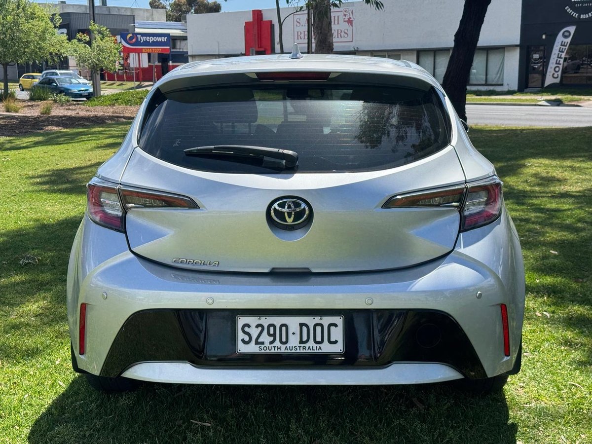 2018 Toyota Corolla Ascent Sport MZEA12R image 6