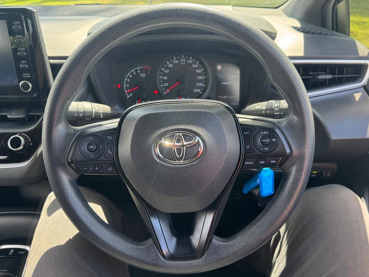 2018 Toyota Corolla Ascent Sport MZEA12R image 22