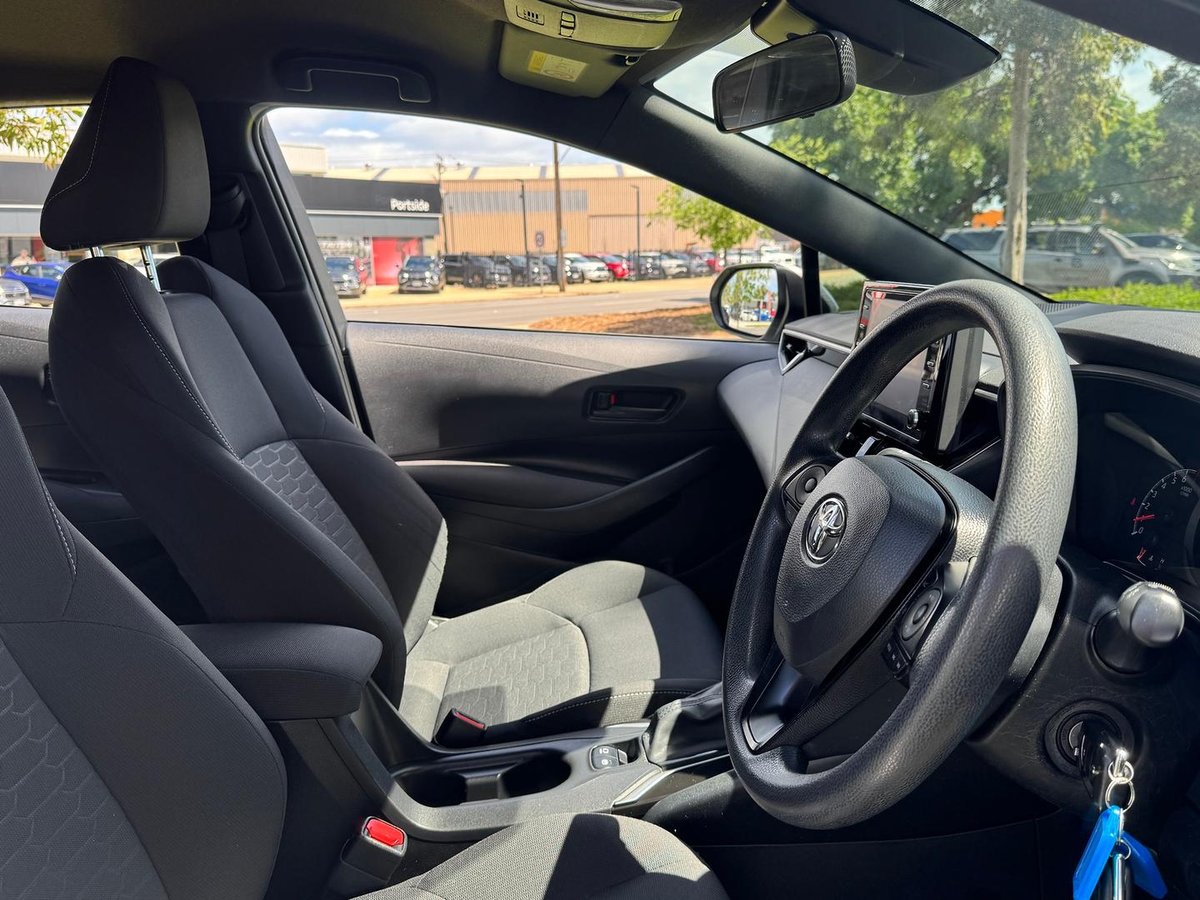 2018 Toyota Corolla Ascent Sport MZEA12R image 19