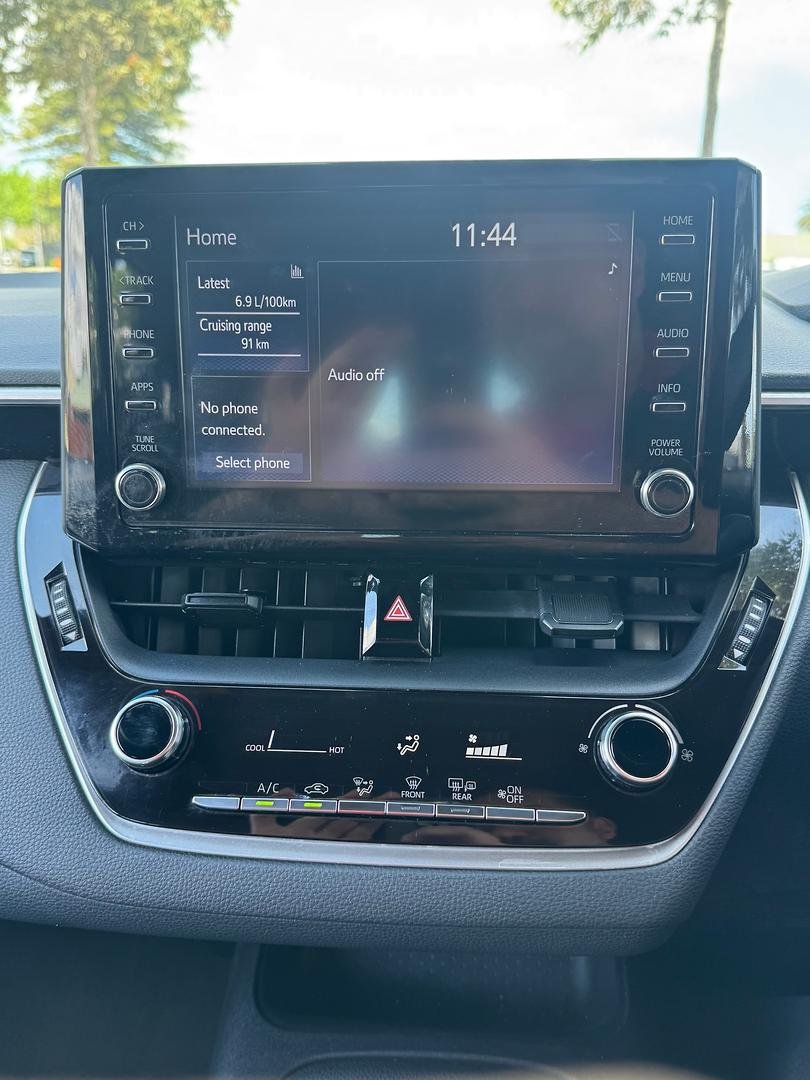 2018 Toyota Corolla Ascent Sport MZEA12R image 30