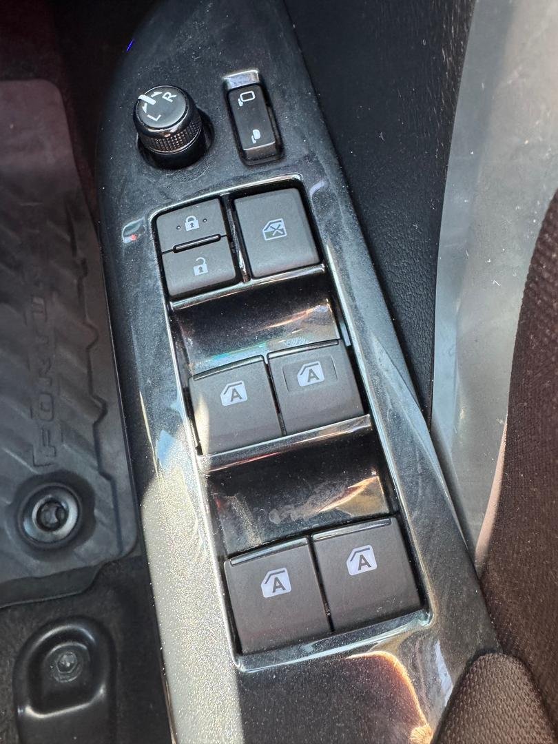 2018 Toyota Fortuner GXL GUN156R 4X4 Dual Range image 22