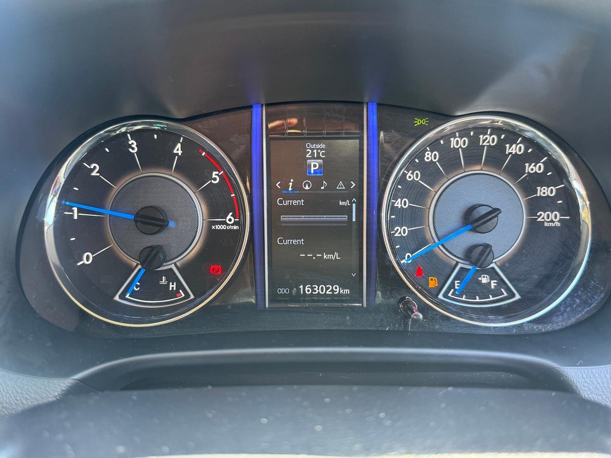 2018 Toyota Fortuner GXL GUN156R 4X4 Dual Range image 18