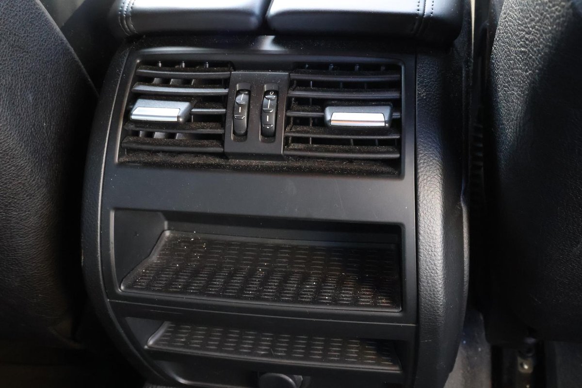 2016 BMW 5 Series 535d M Sport F10 LCI image 29