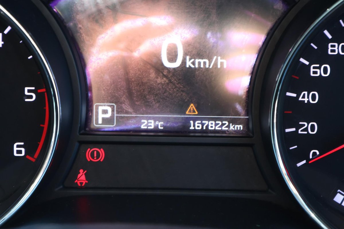 2015 Kia Carnival Platinum YP MY15 image 13