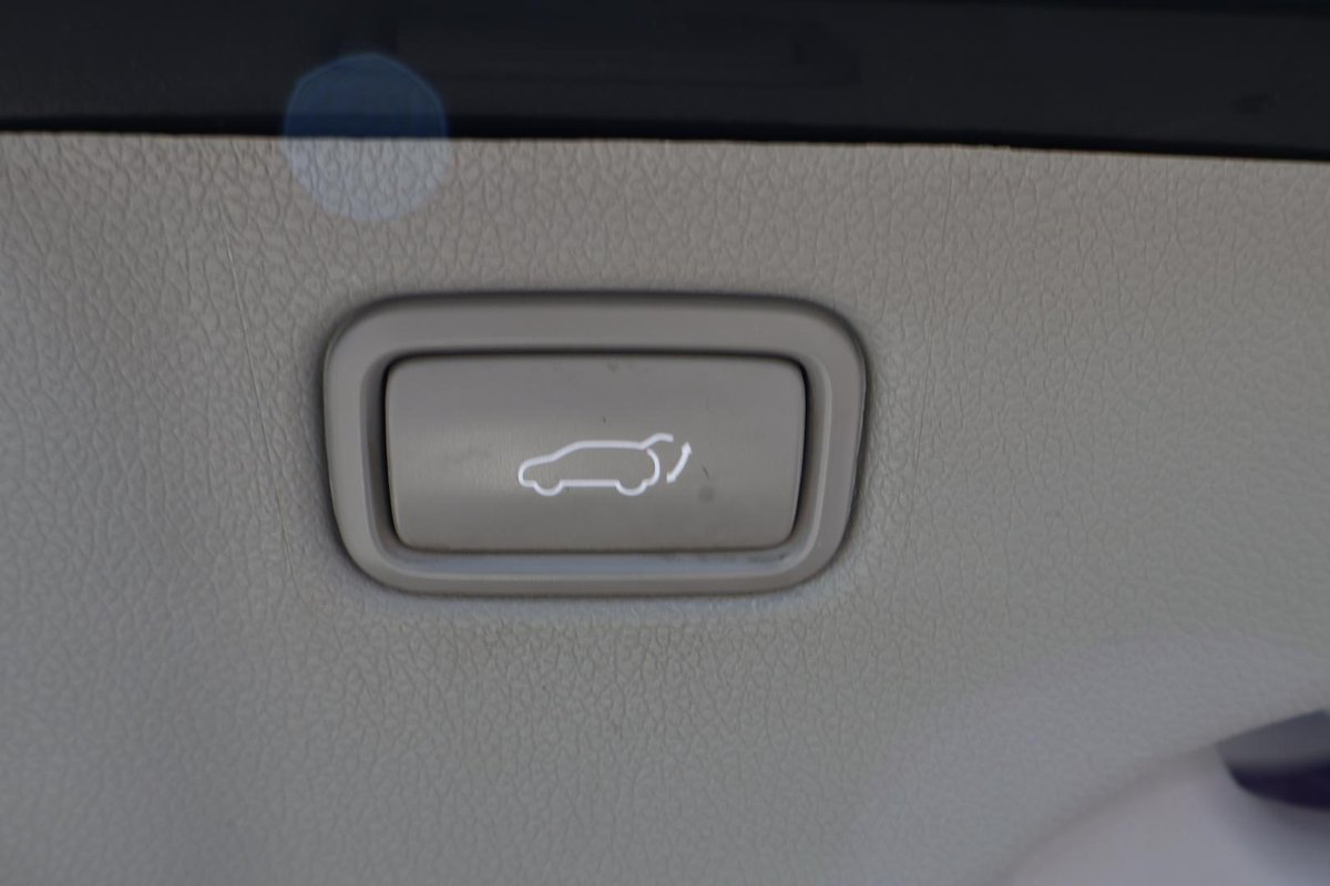 2015 Kia Carnival Platinum YP MY15 image 26