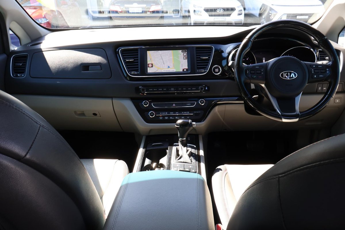 2015 Kia Carnival Platinum YP MY15 image 8