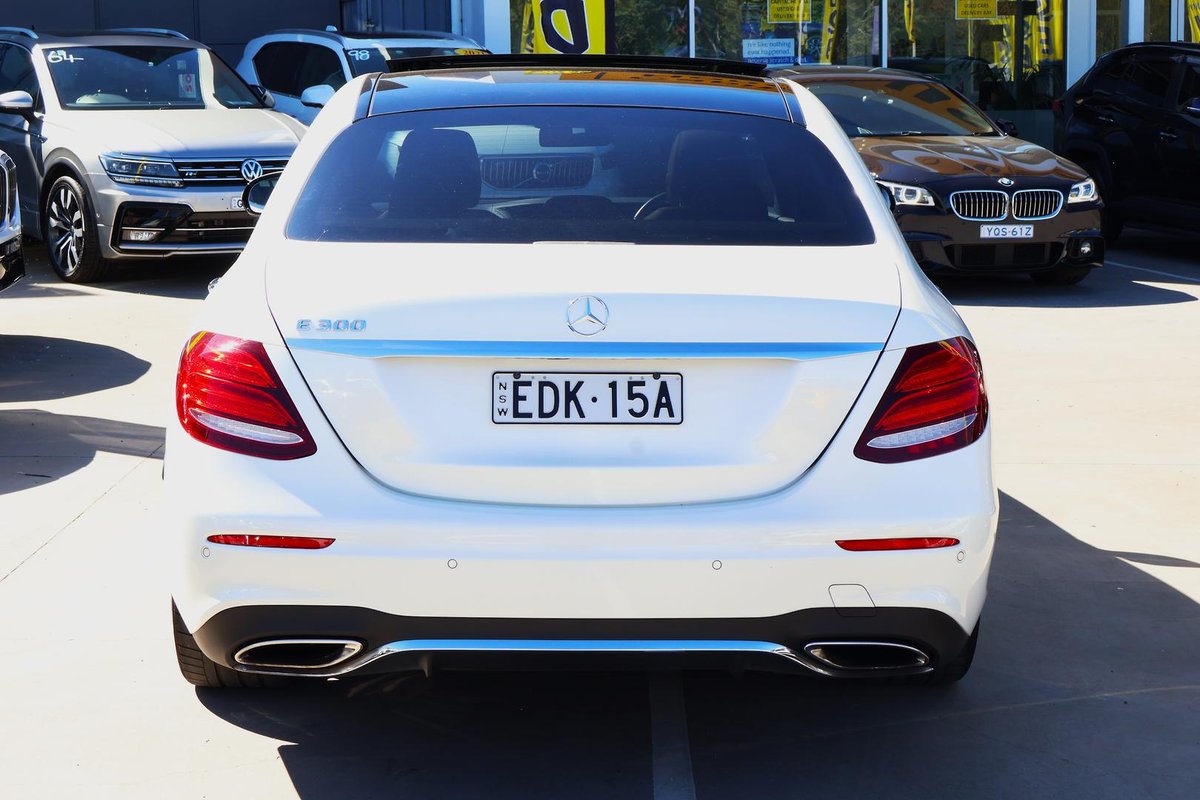 2019 Mercedes-Benz E-Class E300 W213 image 5