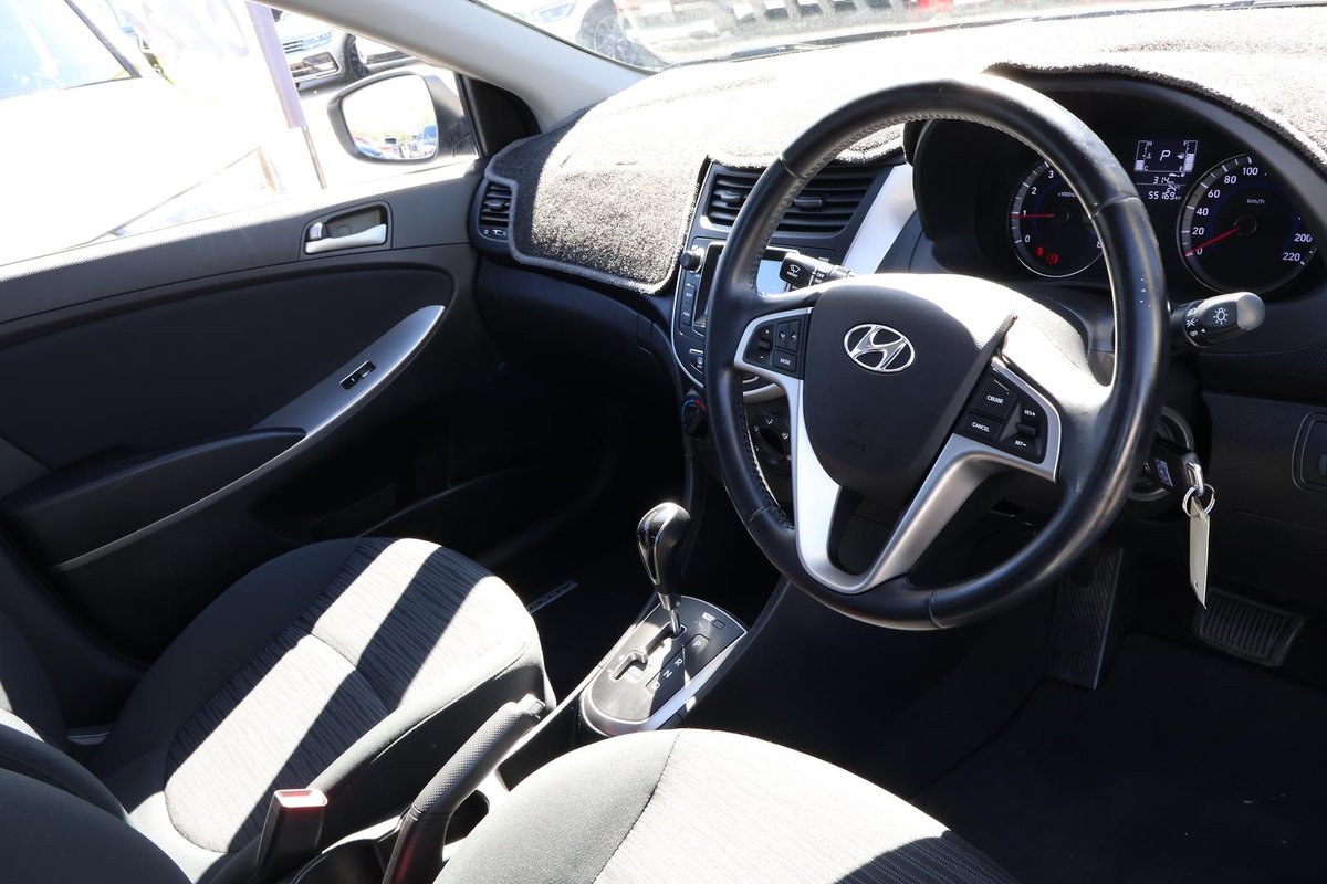 2019 Hyundai Accent Sport RB6 MY19 image 7
