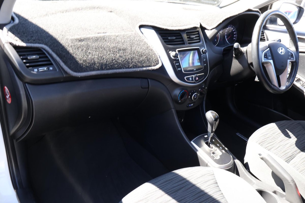 2019 Hyundai Accent Sport RB6 MY19 image 20