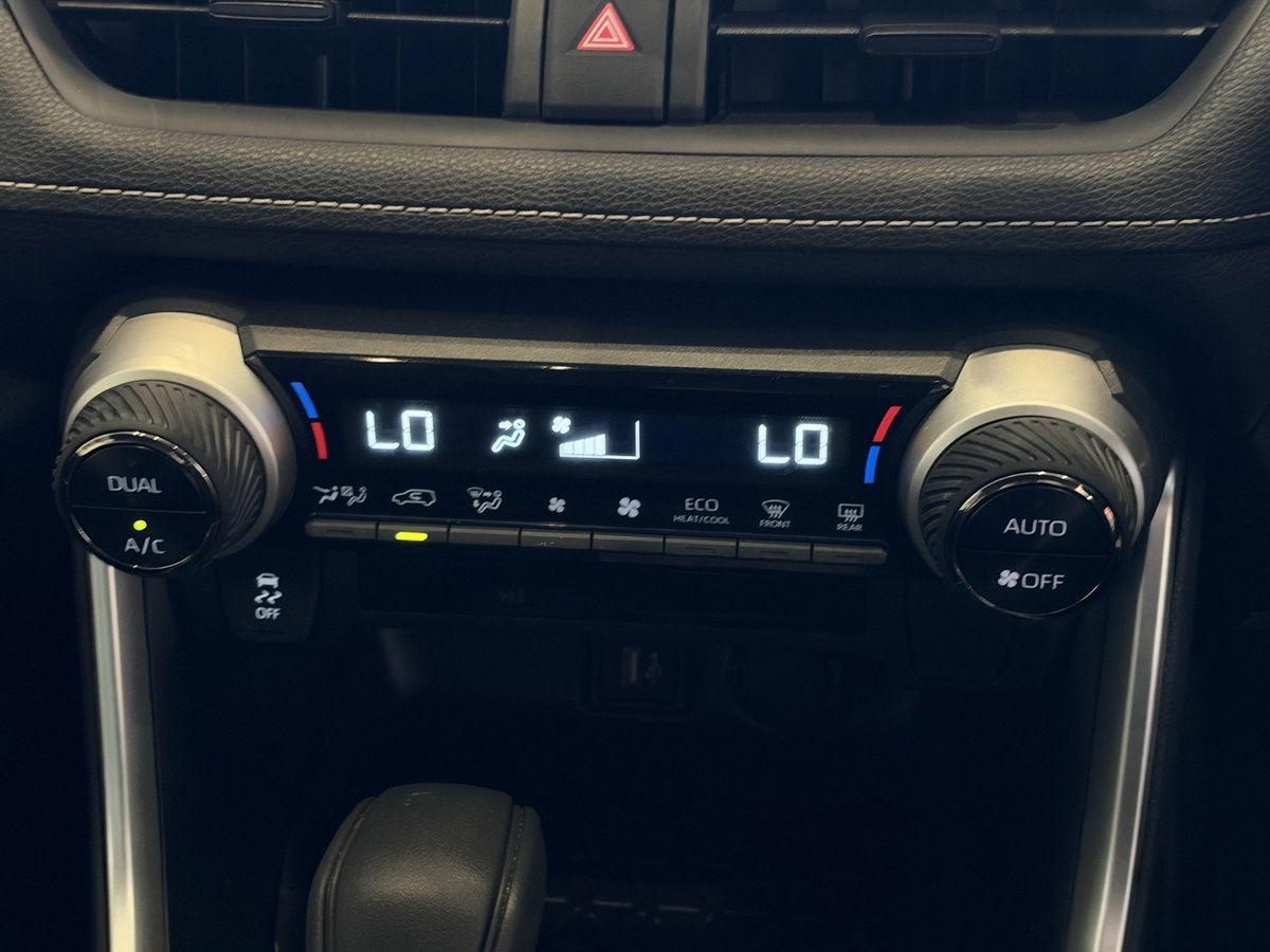 2025 Toyota RAV4 GX AXAH52R image 16