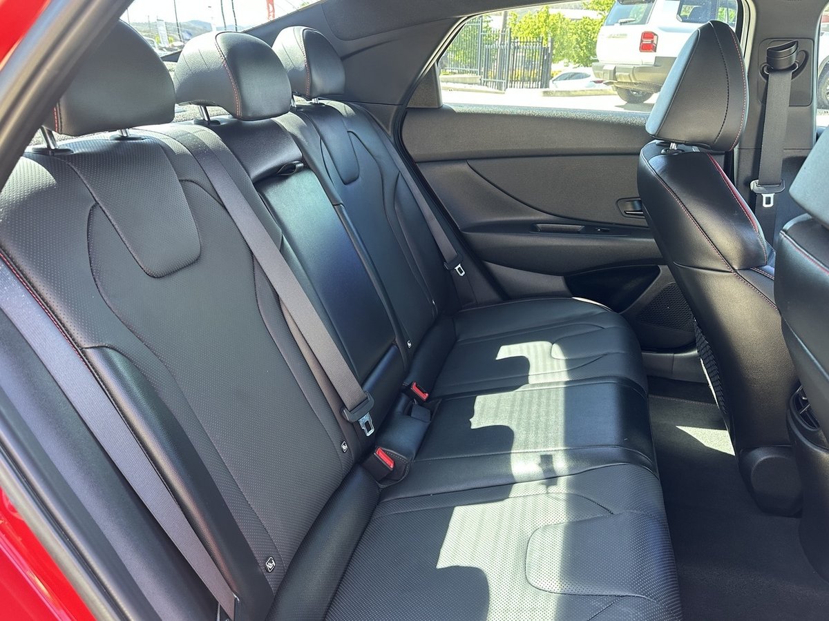 2013 Hyundai i30 SR GD2 MY14 image 14