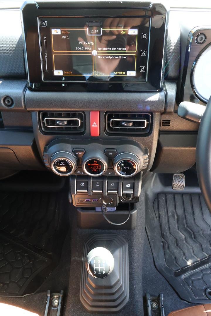 2024 Suzuki Jimny GLX GJ 4X4 Dual Range image 17
