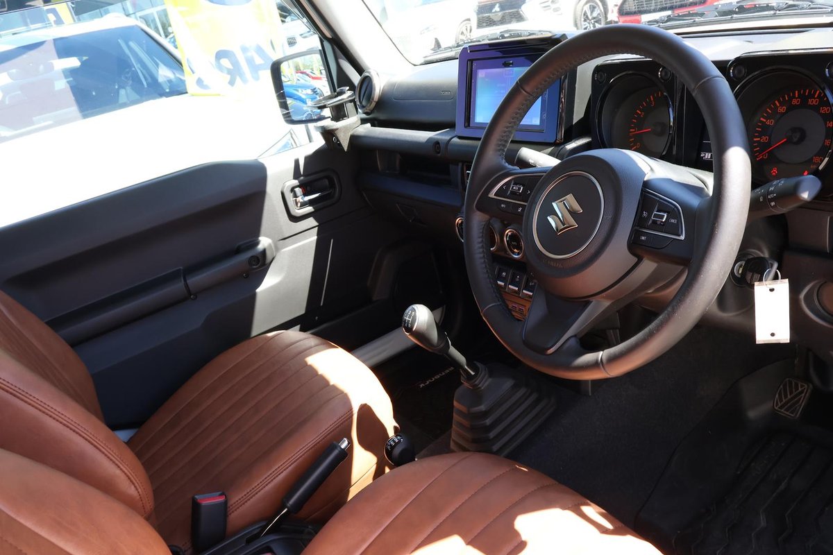 2024 Suzuki Jimny GLX GJ 4X4 Dual Range image 7