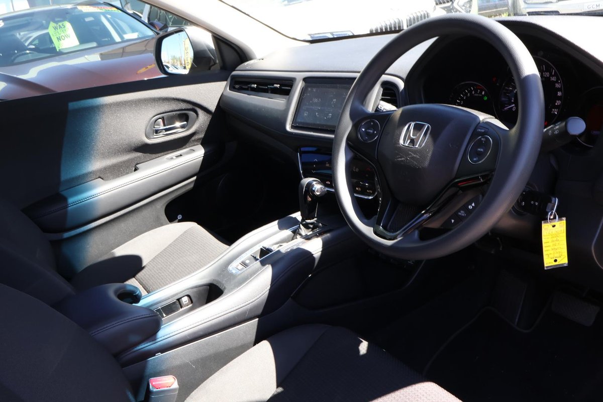 2020 Honda HR-V VTi MY21 image 7