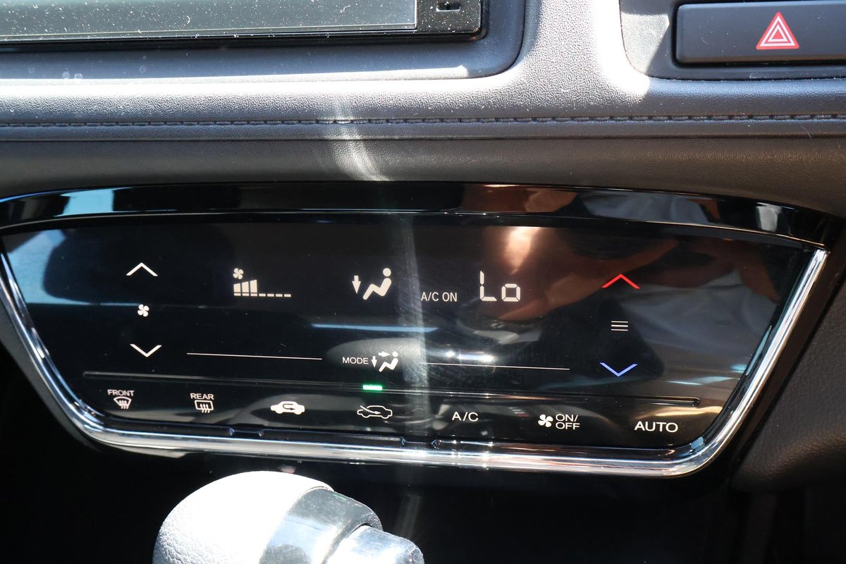 2020 Honda HR-V VTi MY21 image 19