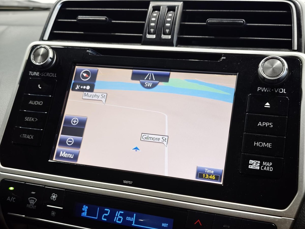 2018 Toyota Landcruiser Prado GX GDJ150R 4X4 Dual Range image 12