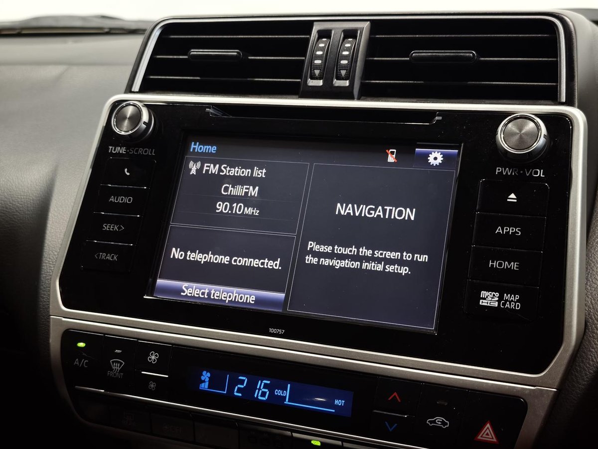 2018 Toyota Landcruiser Prado GX GDJ150R 4X4 Dual Range image 10