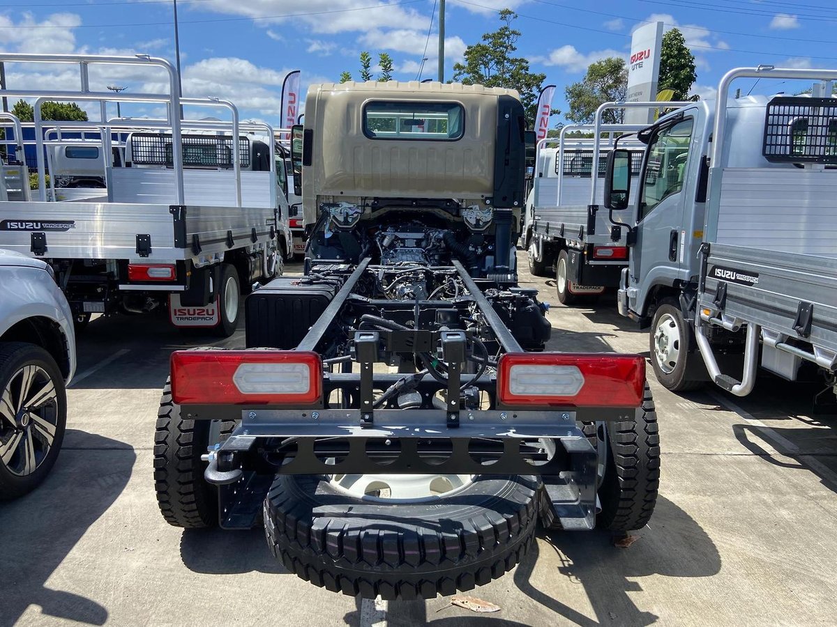 2026 Isuzu Nqs 80-175 Dt D34 Cab Chassis image 21