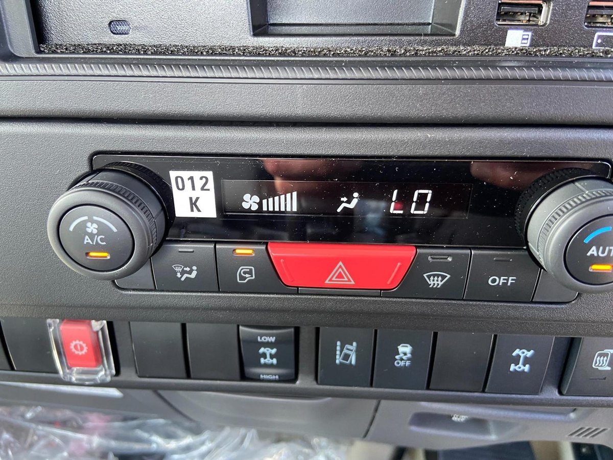 2026 Isuzu Nqs 80-175 Dt D34 Cab Chassis image 32