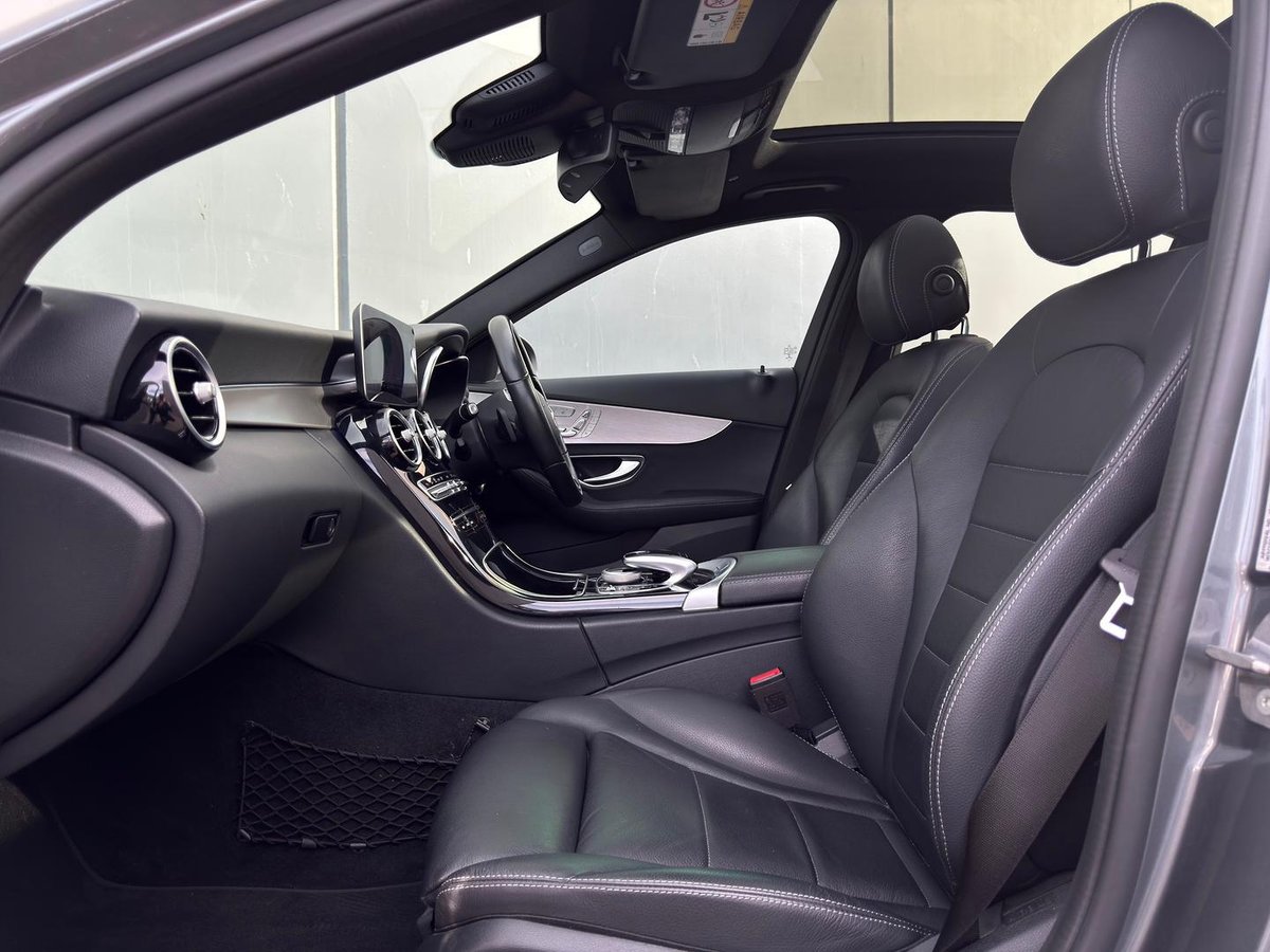 2019 Mercedes-Benz C-Class C300 W205 image 19