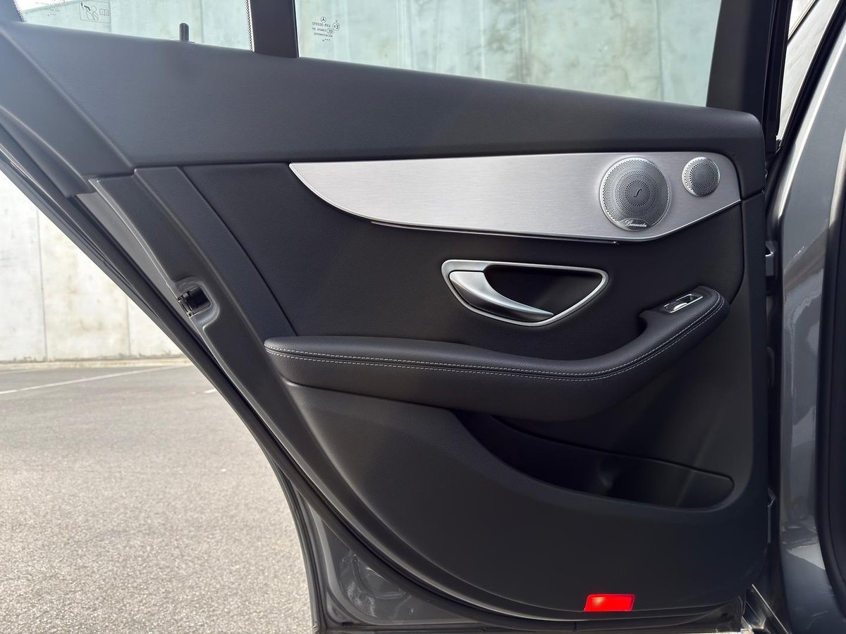2019 Mercedes-Benz C-Class C300 W205 image 24