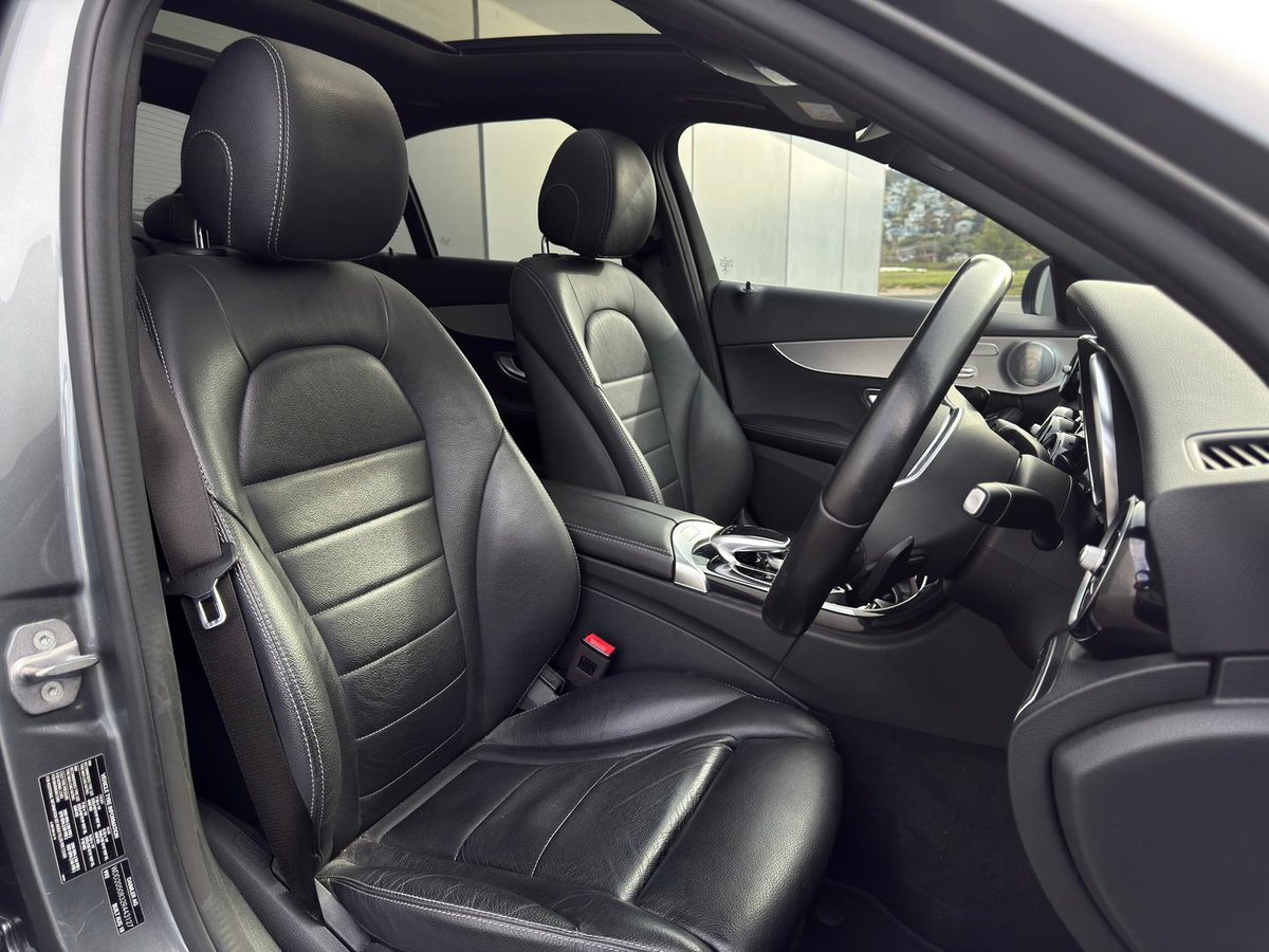 2019 Mercedes-Benz C-Class C300 W205 image 34