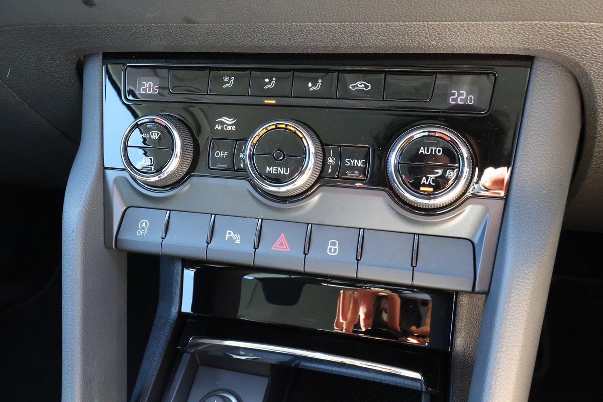 2025 SKODA Karoq 110TSI Select NU MY26 image 18
